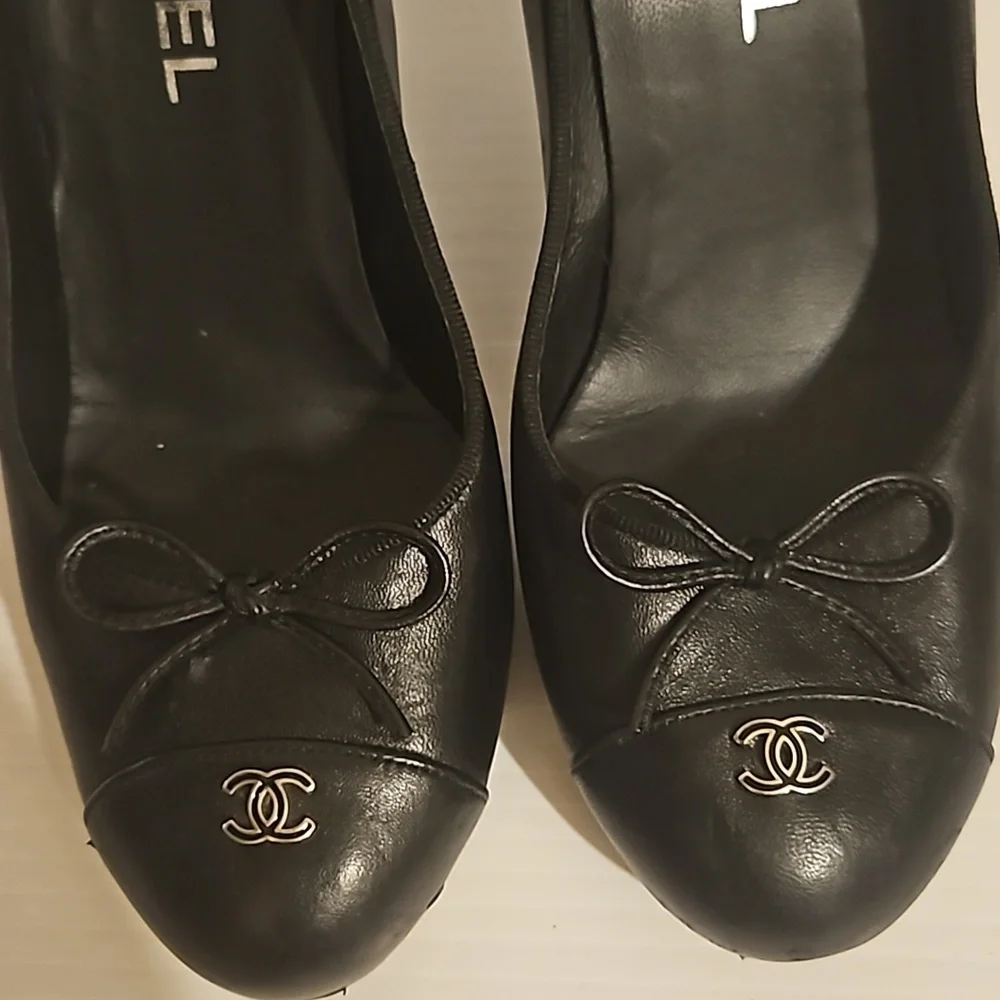 Chanel Black Leather Pumps Heels with Bow size 39 - Picture 7 of 15